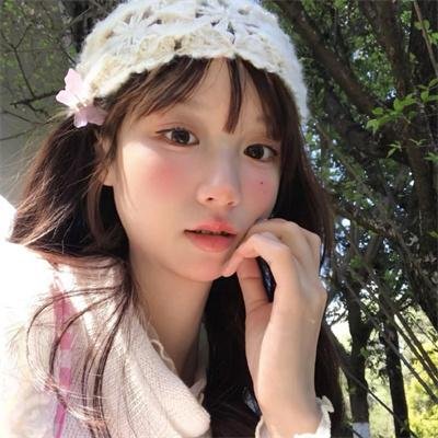 朴花英